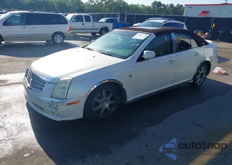 2005 Cadillac Sts V8 from USA, damaged, VIN 1G6DC67A550189930